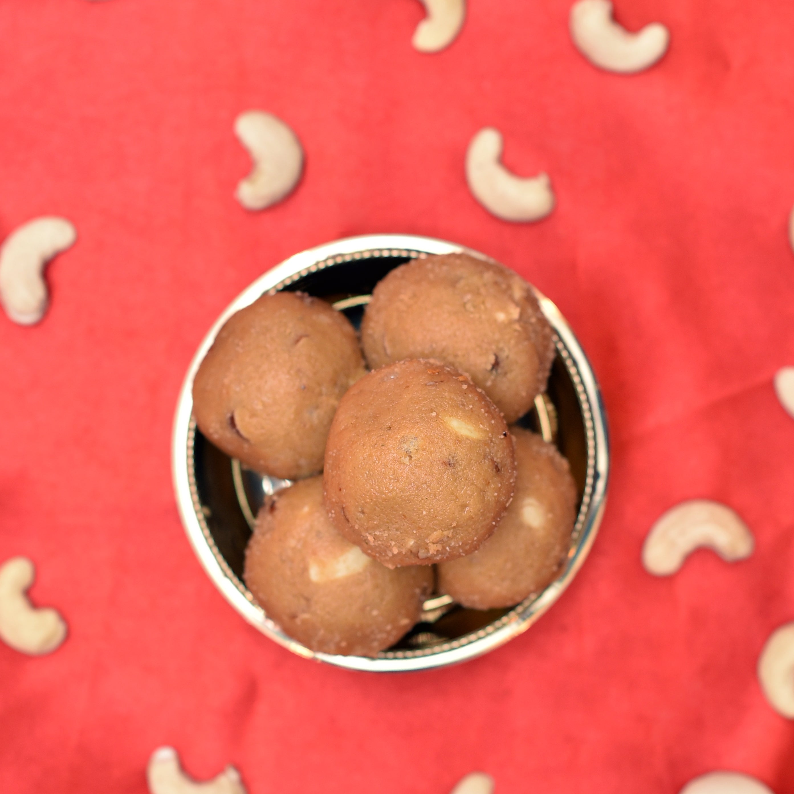 Urad Dal Laddu