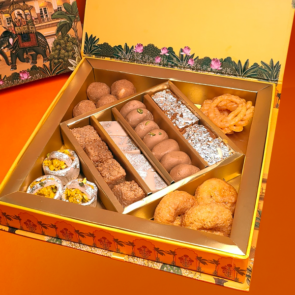 Maharani Pitara-Pack of 8 sweets-1 KG